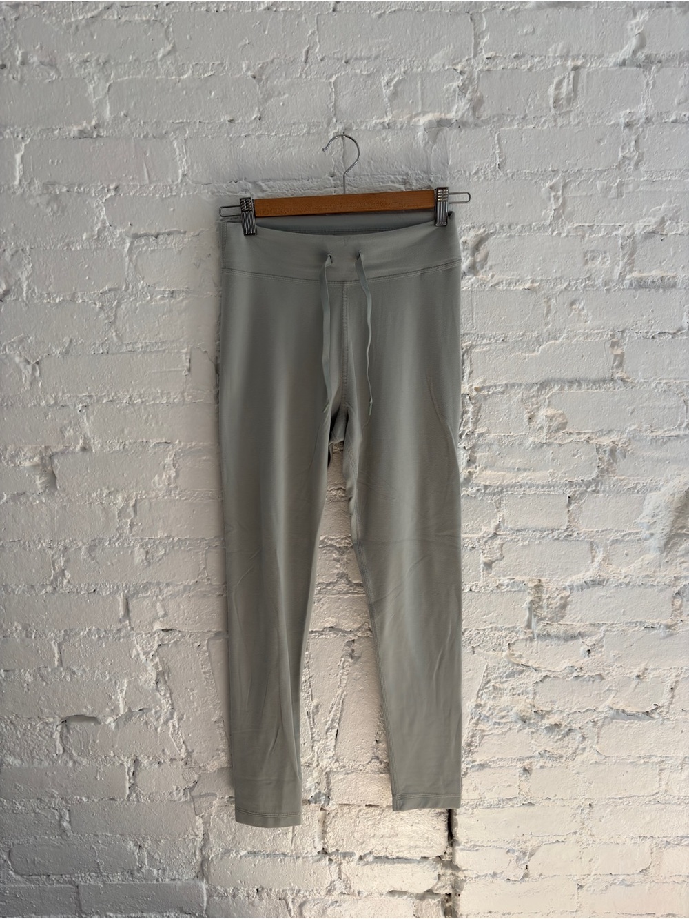 TNA Butter Light Sage Drawstring Waist Leggings